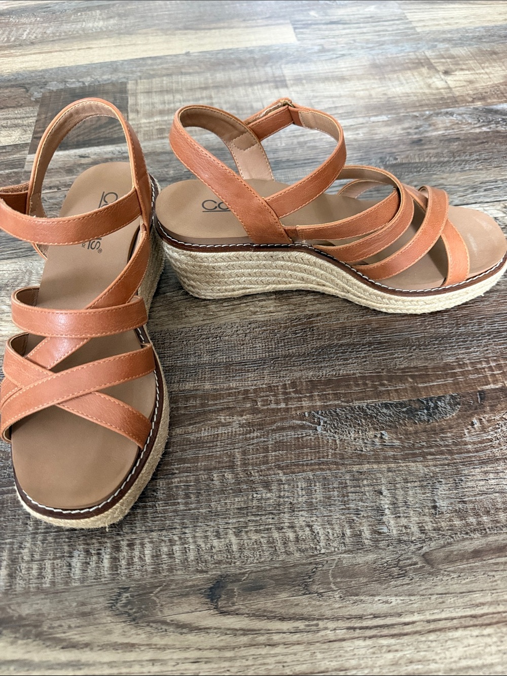 Corkys Women’s Tan Crisscross Wedge Sandals - Picture 2 of 3